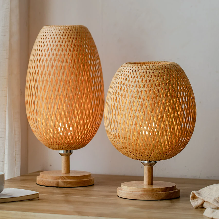 Candeeiro de Mesa de Bambu