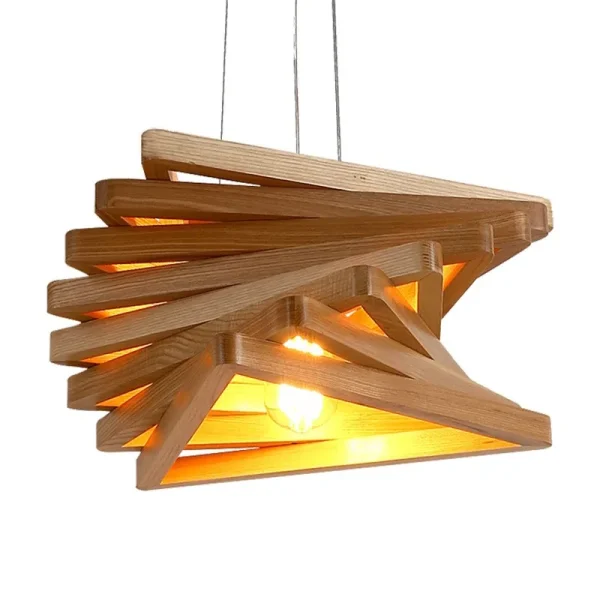 Lustre Triangular de Madeira
