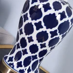 Abajur Clássico Azul Cerâmica Esmaltada Modelo 2024/2025 - Imagem 3