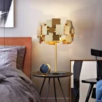 Abajur Contemporâneo 2024/2025 Design 3D Aço Inoxidável Dourado - Imagem 3
