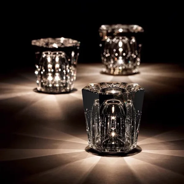Abajur Modelo Diamante LED Recarregável