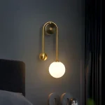 Luminária Arandela Moderna Dourado Com Bola De Vidro Modelo 2024/2025 - Imagem 4