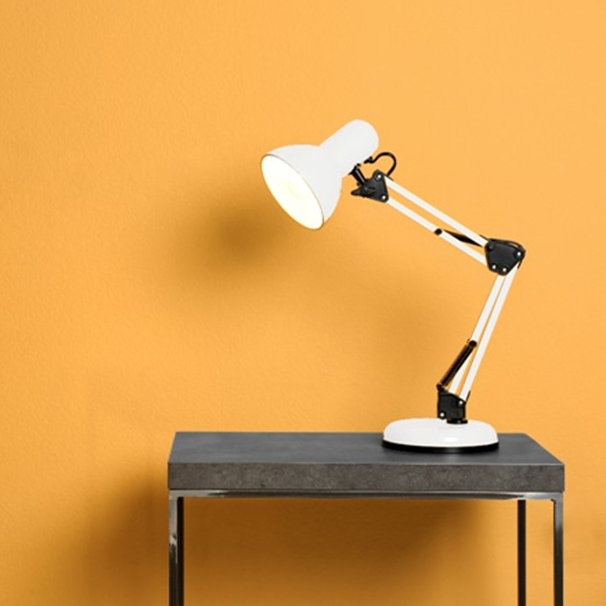 Luminária de mesa articulada Pixar - Imagem 3
