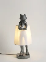 Abajur Moderno Escultura De Sapo com Cúpula Redonda Tecido - Imagem 3