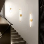 Arandela Alumínio Preto ou Dourado Linear De Acrílico e Luz LED - Imagem 4