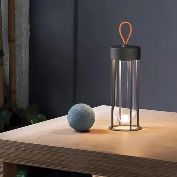 Luminária De Mesa Replica In Vitro Unplugged