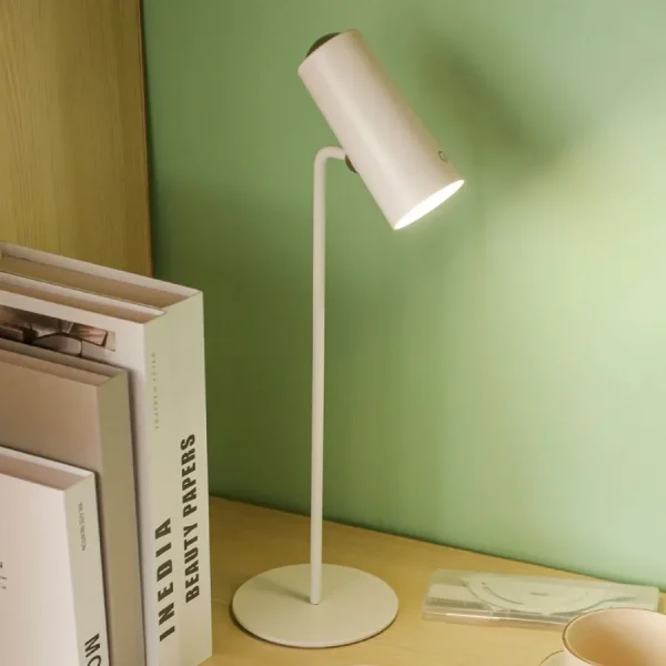 Luminária de Mesa Branca Recarregável 38,5cm Altura Luz LED